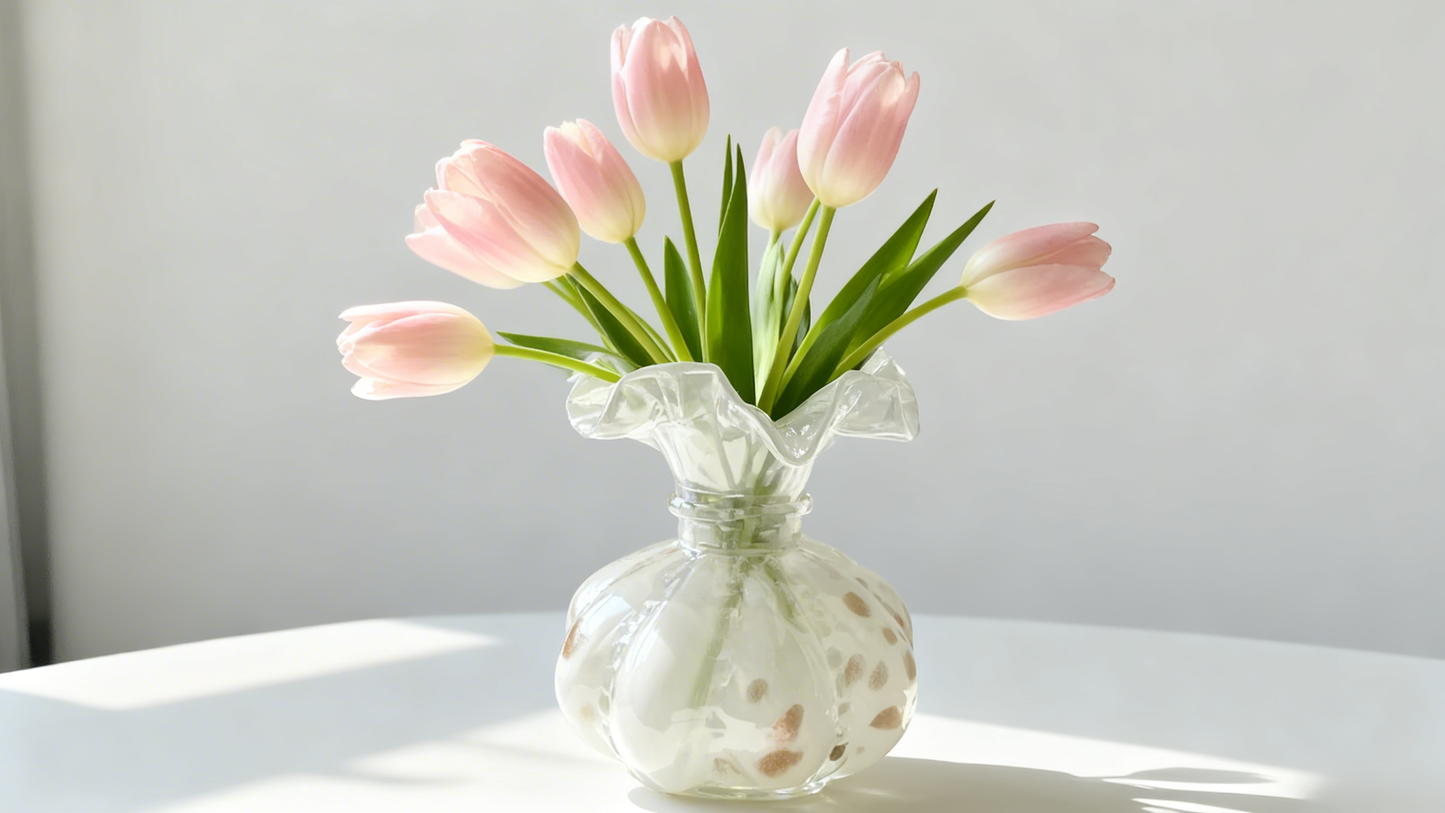 Luxury Handcrafted Crystal Glass Vase – Sculptural Art Flower Vase for Modern Home Decor